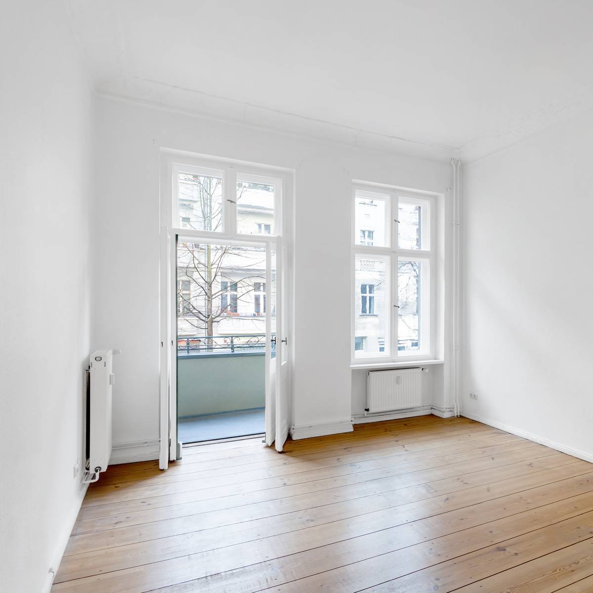 Zimmer mit Balkon
