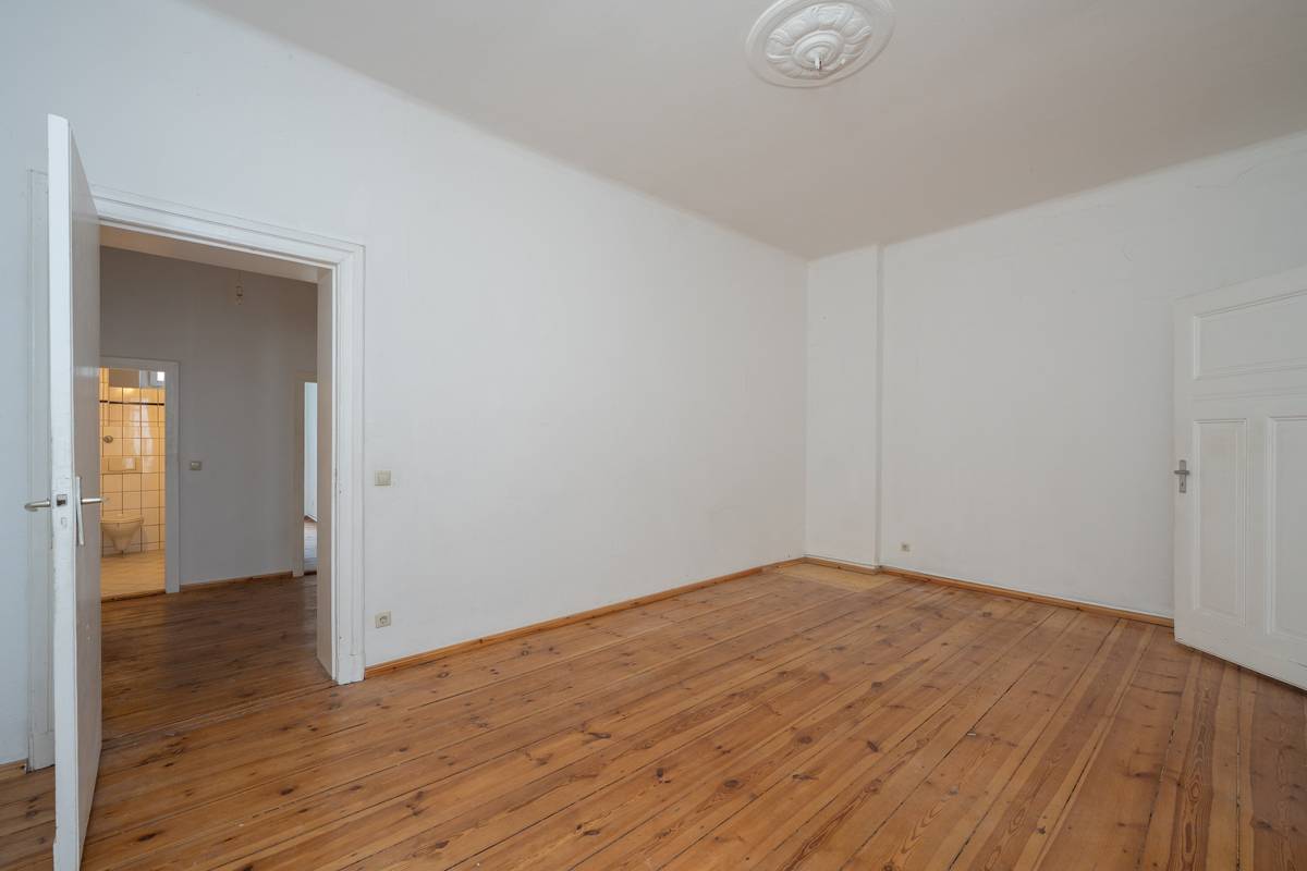 Schlafzimmer 1