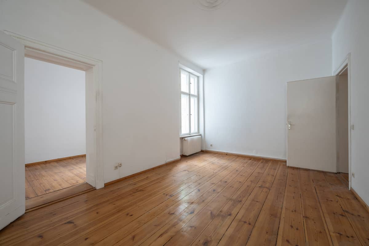 Schlafzimmer 1