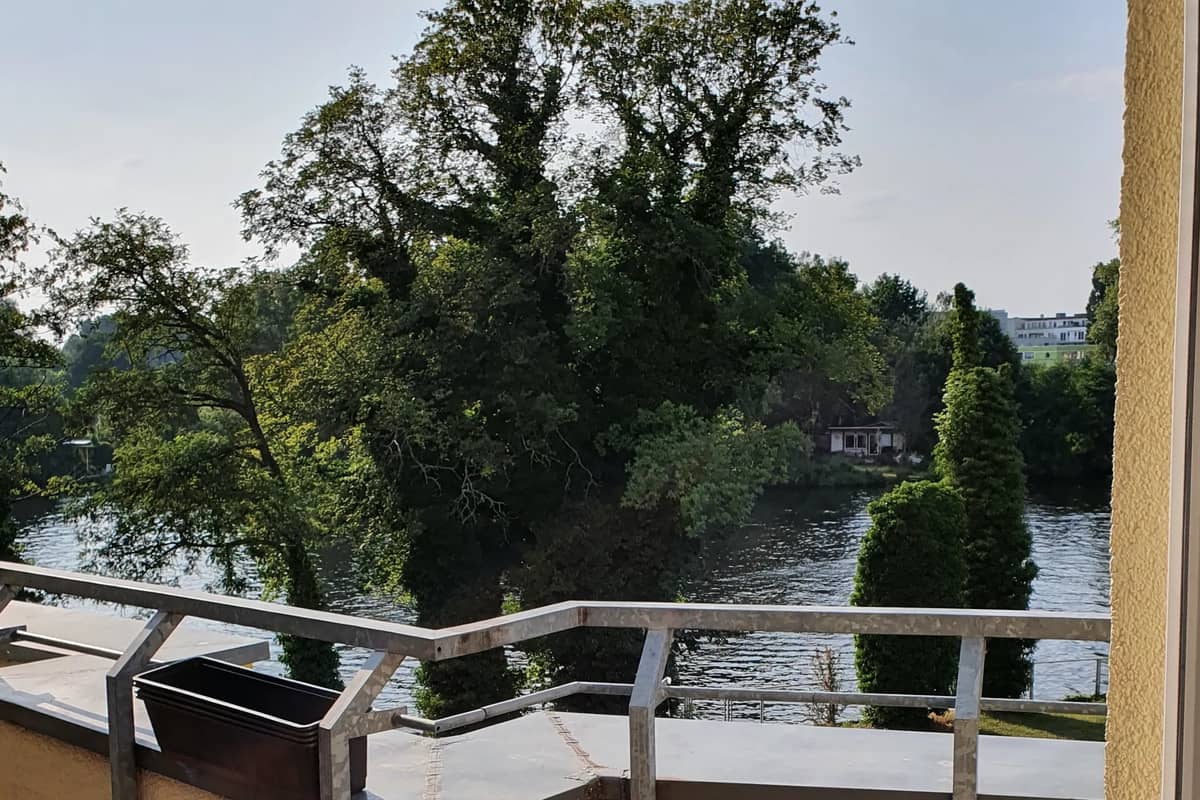Balkon mit direktem Blick auf die Dahme