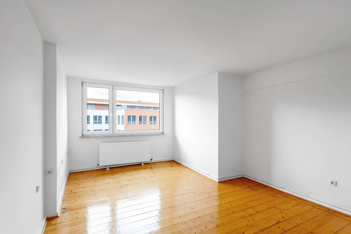At home under the roof in Charlottenburg. Three rooms for €346,000.