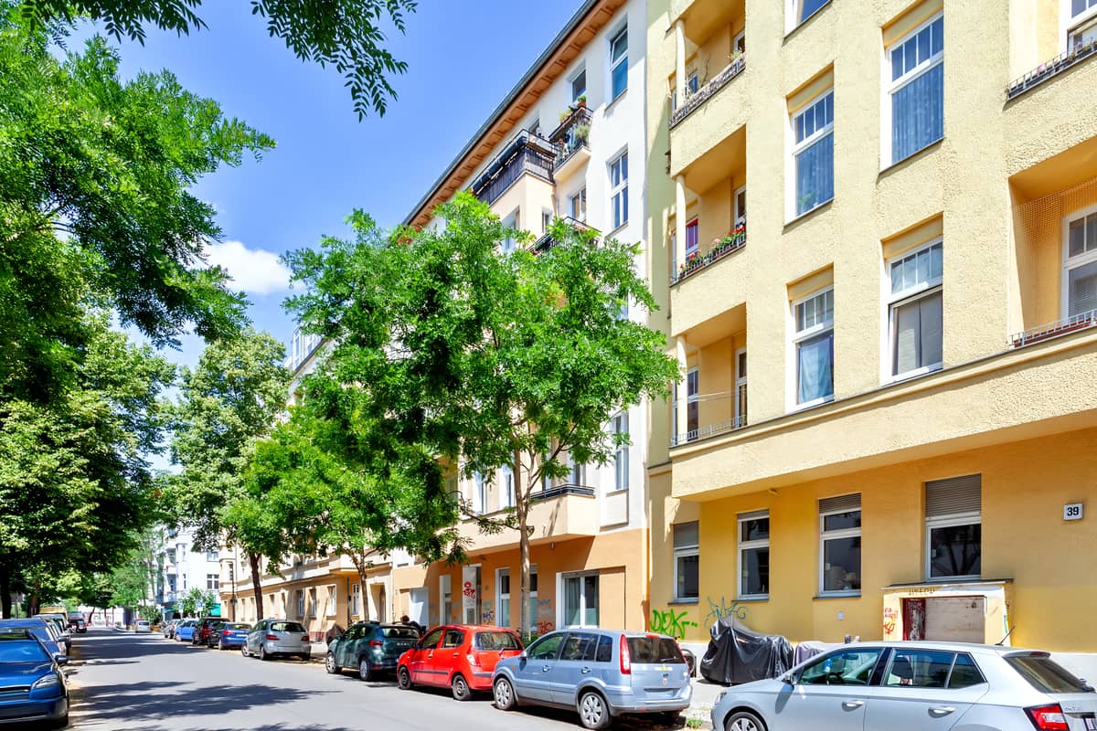 Straßenansicht