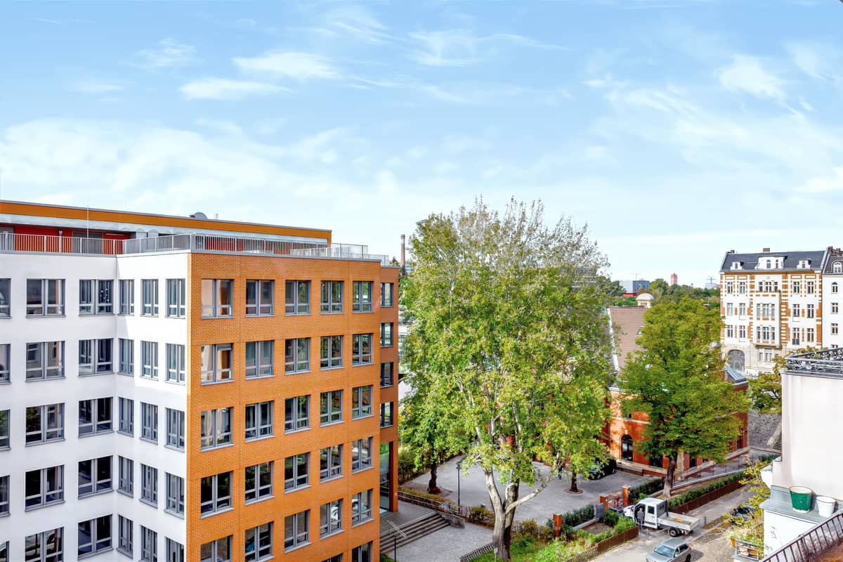 At home under the roof in Charlottenburg. Three rooms for €346,000.