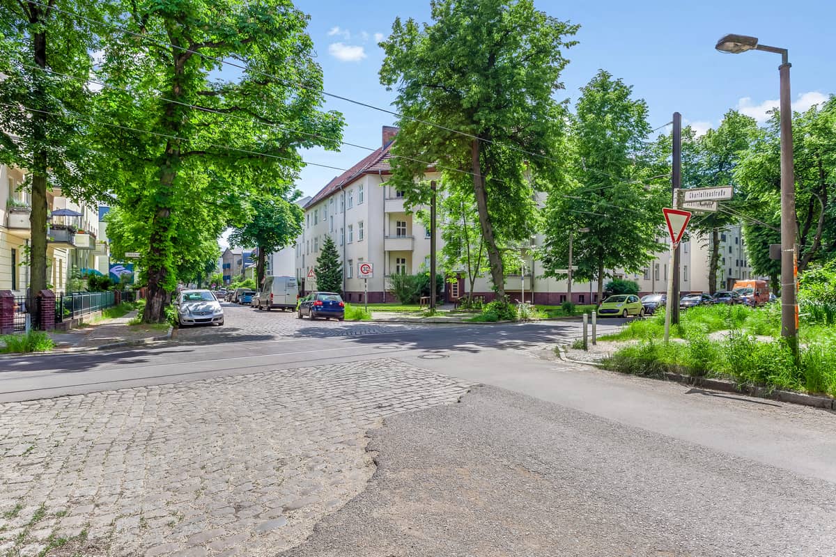 Charlottenstraße Ecke Schillerstraße