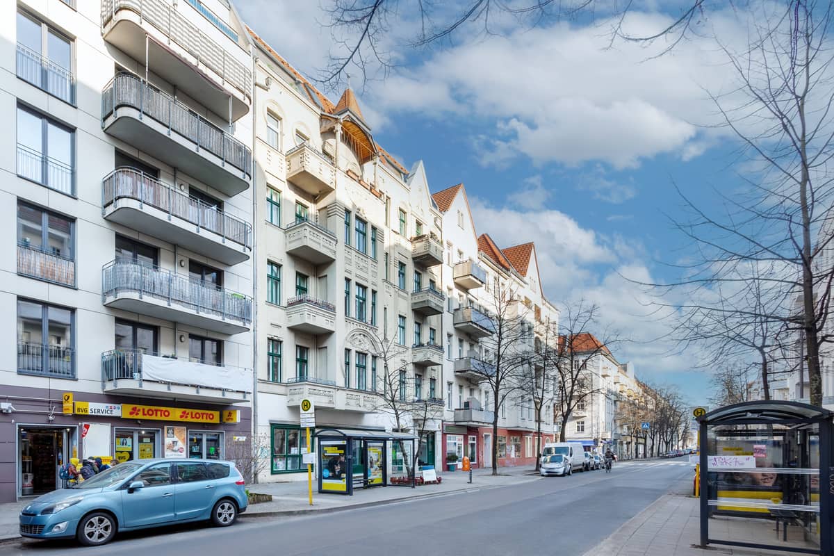 Straßenansicht