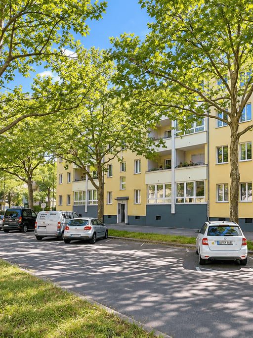 Wohnen im Westend von seiner schönsten Seite – Helle 2-Zimmer-Wohnung mit Balkon