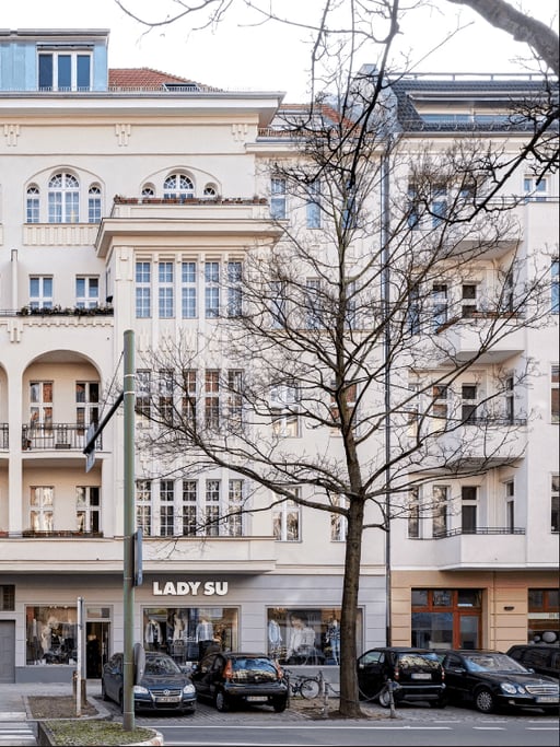 Stilvoll wohnen am Ku’damm – Ruhige Wohnlage mit Balkon in bester City-West-Lage