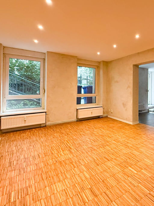 Attractive commercial space on Zionskirchplatz – ideal for office and professional practice uses