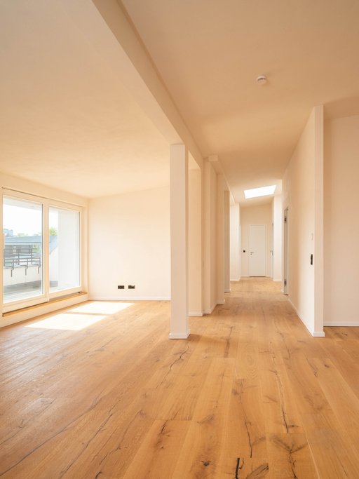 4-room top-floor apartment in Rixdorf with terrace and energy-efficient living concept