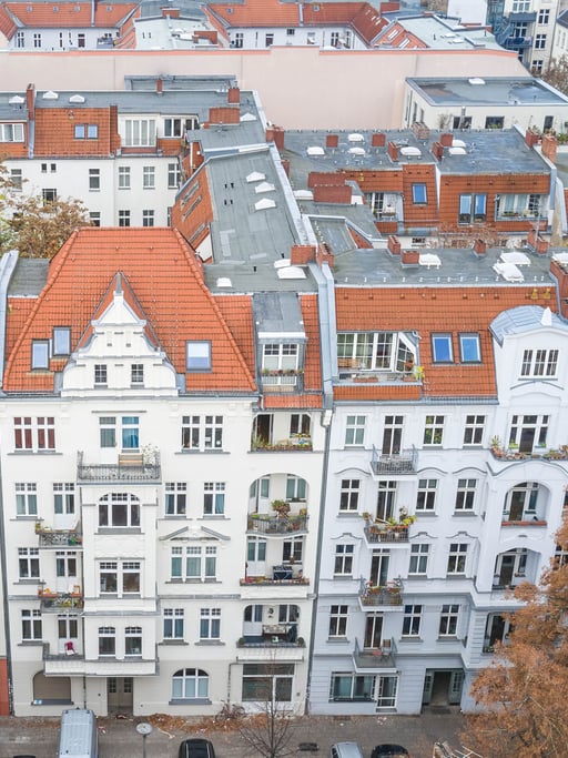 Berlin-Alt-Treptow: High-yield and modernised commercial investment