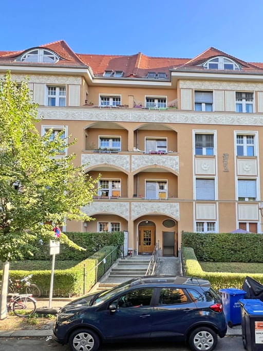 Rheingau Quarter: Bright rented 3-bedroom apartment with balcony