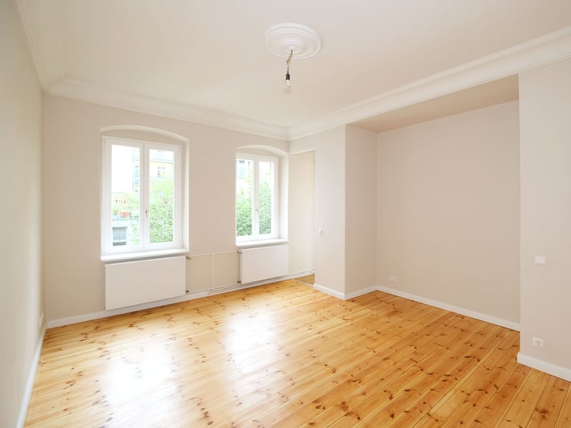 Super nice, newly made and ready for occupancy. One-room apartment on the 2nd floor in chic old building.