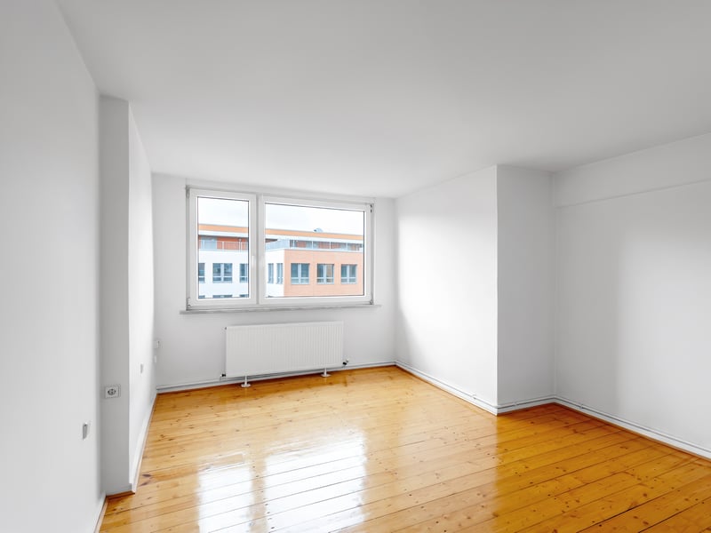 At home under the roof in Charlottenburg. Three rooms for €346,000.