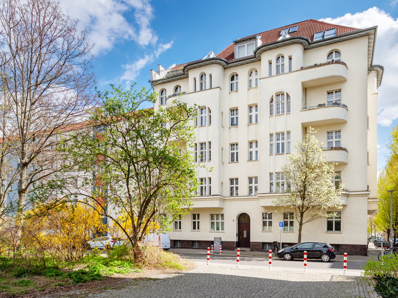 Berlin-Alt-Treptow: Vaccant apartment with 85m² and balcony
