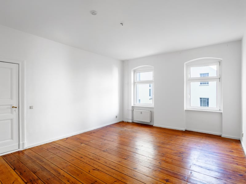 Berlin-Prenzlauer Berg: 2-room apartment with old-building charm in the Frankonia Höfe